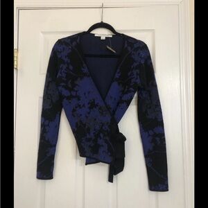 Diane Von Furstenberg Navy and Black Wrap Sweater XS